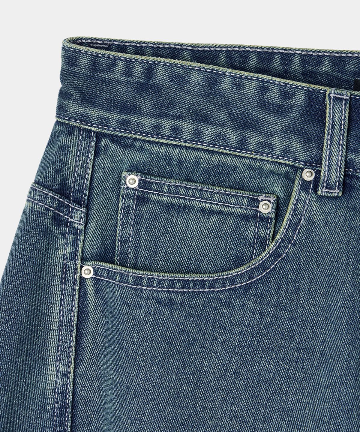 메종미네드(MAISON MINED) BACK-POINT BERMUDA PANTS BLUE