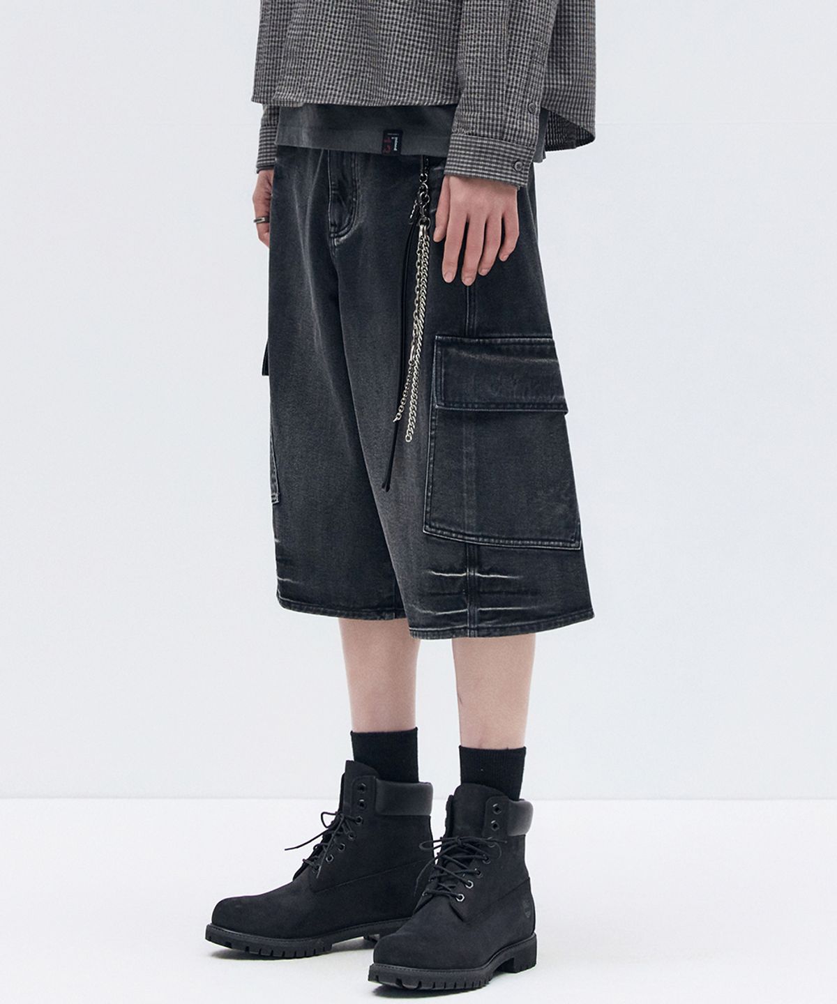 메종미네드(MAISON MINED) VESTIGE CARGO BERMUDA PANTS BLACK