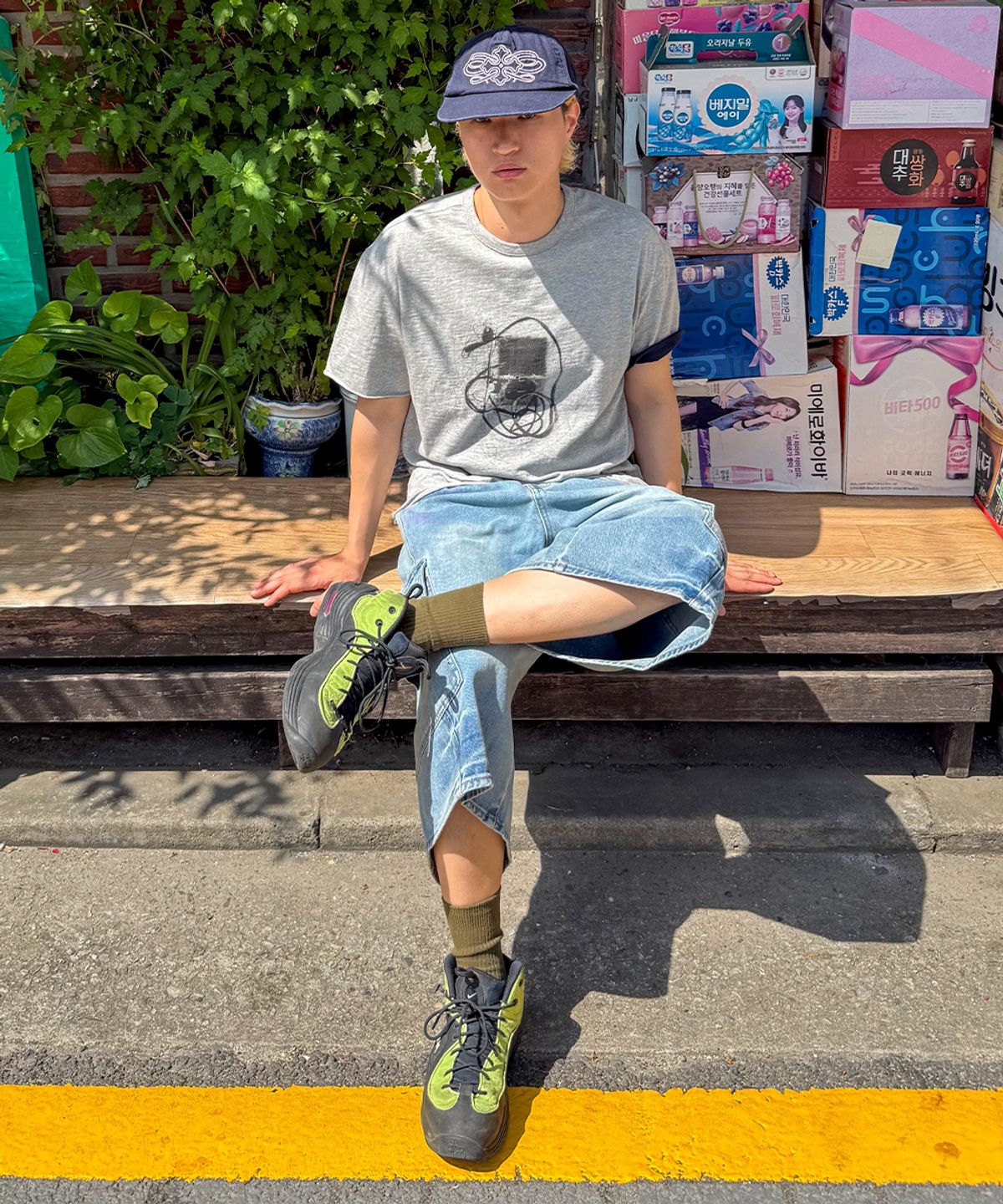 메종미네드(MAISON MINED) MP3 GRAPHIC LAYERED HALF T MELANGE GRAY