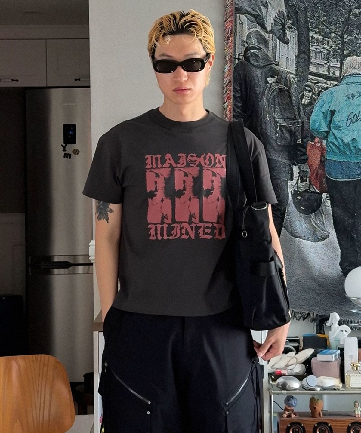메종미네드(MAISON MINED) FADE DRIFT GRAPHIC CROP HALF T CHARCOAL