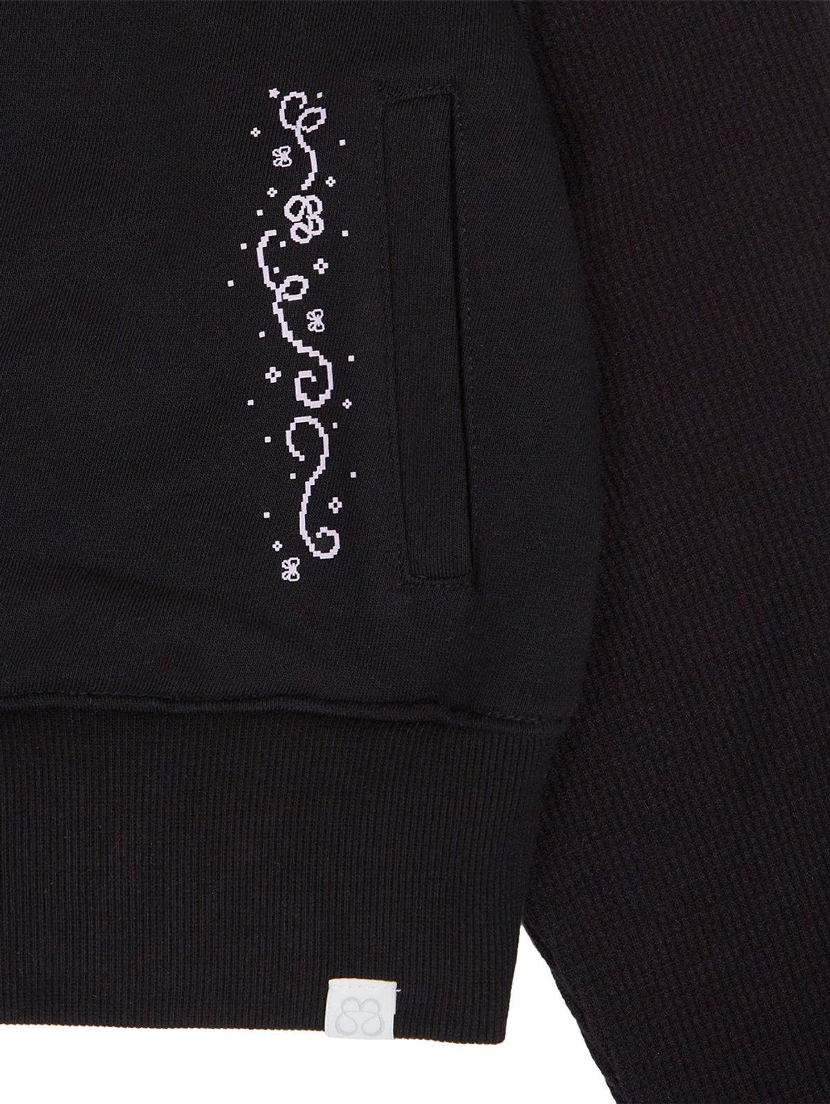 뚜오미오(TUOMIO) USAHANA HOODED ZIP-UP [BLACK]