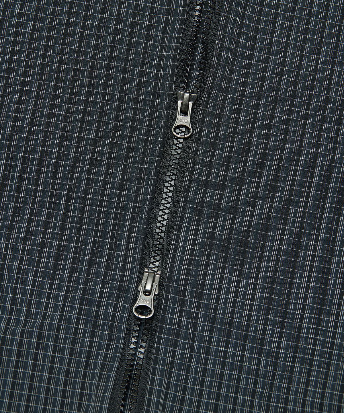 노매뉴얼(NOMANUAL) HOODED CHECK WIND JACKET - NAVY