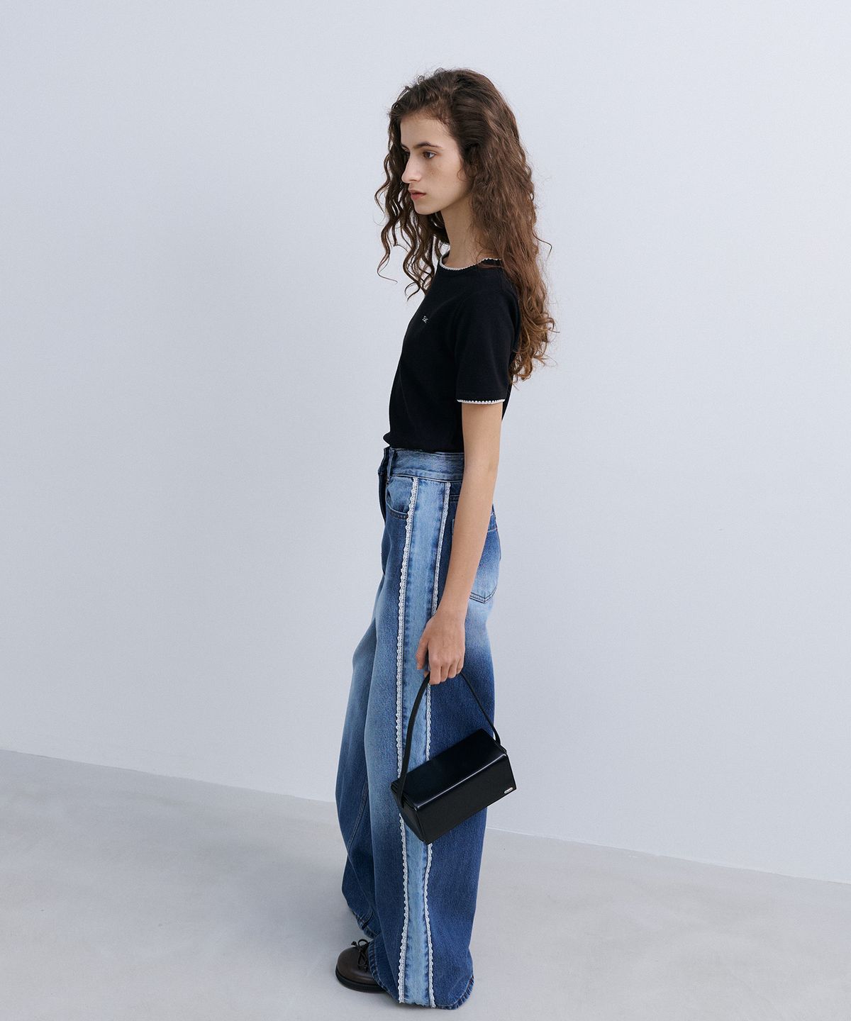 에핑글러(EPINGLER) MELO STITCH TOP - BLACK