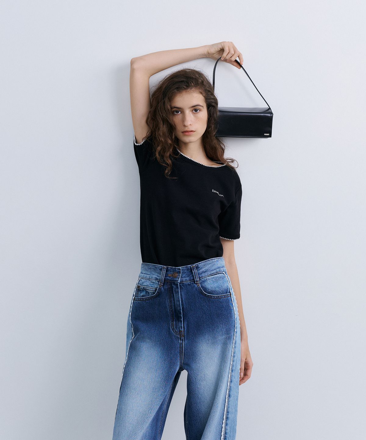 에핑글러(EPINGLER) MELO STITCH TOP - BLACK