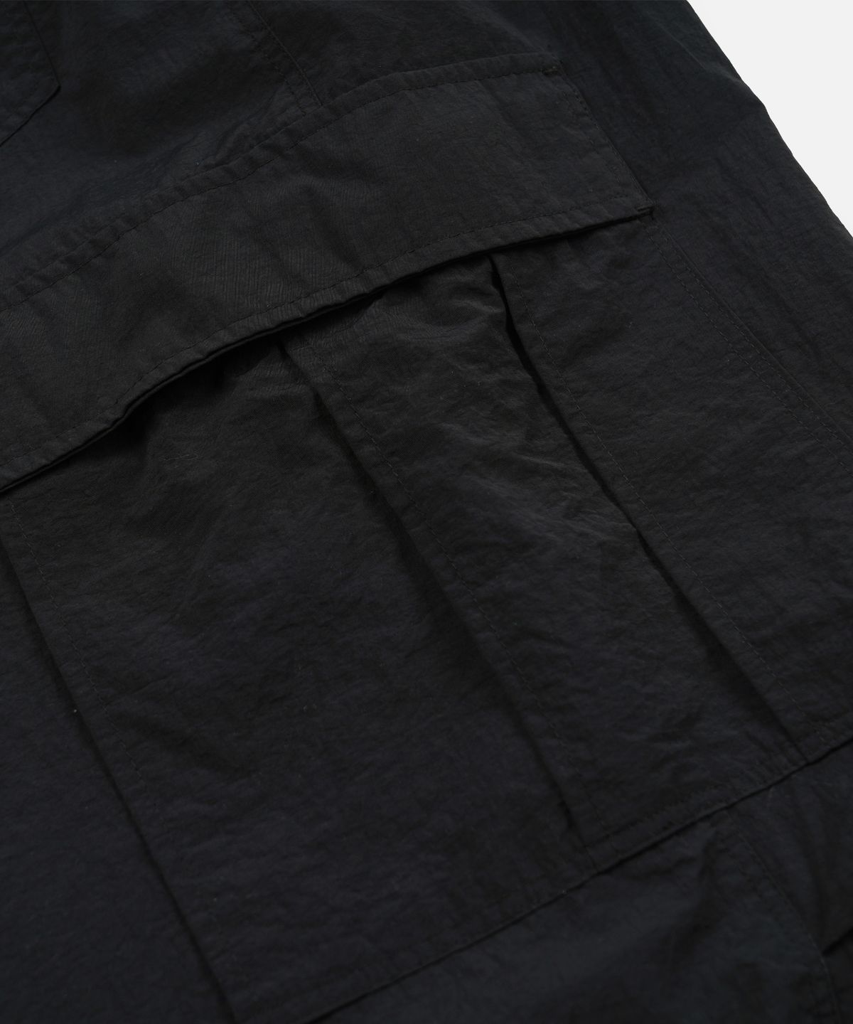 프리즘웍스(FRIZMWORKS) PARACHUTE NYLON BALLOON PANTS _ BLACK