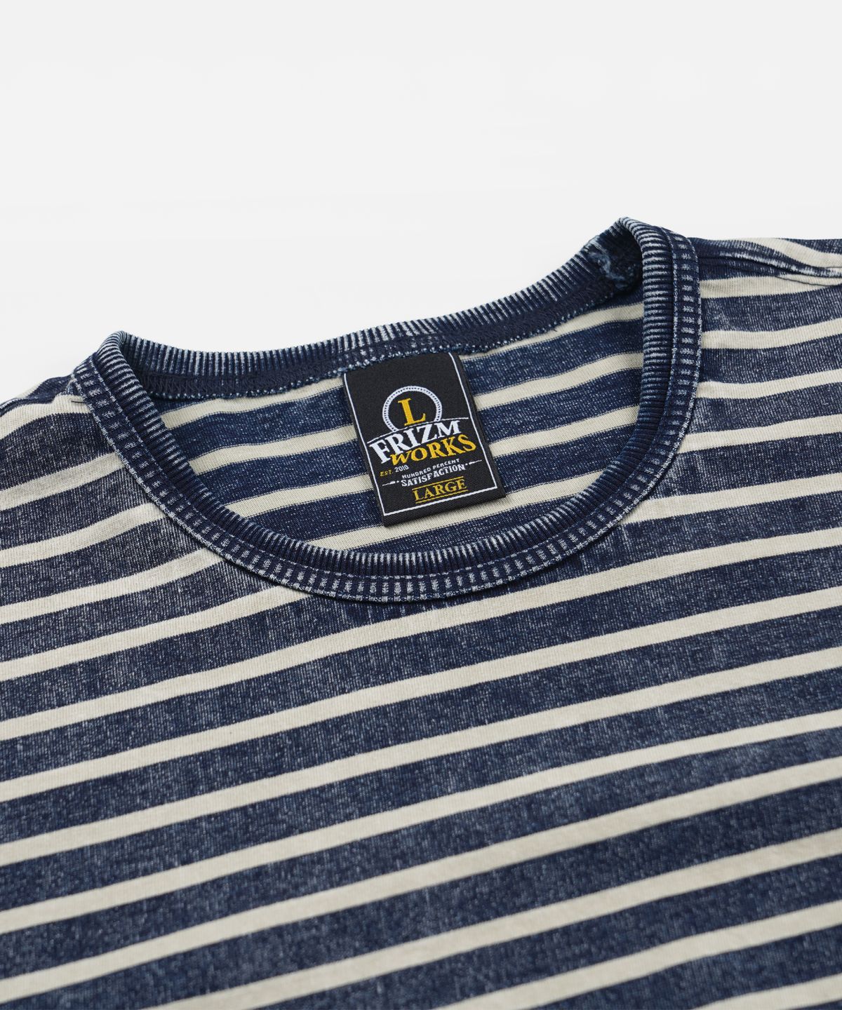 프리즘웍스(FRIZMWORKS) VINTAGE FADED STRIPE HALF TEE _ INDIGO