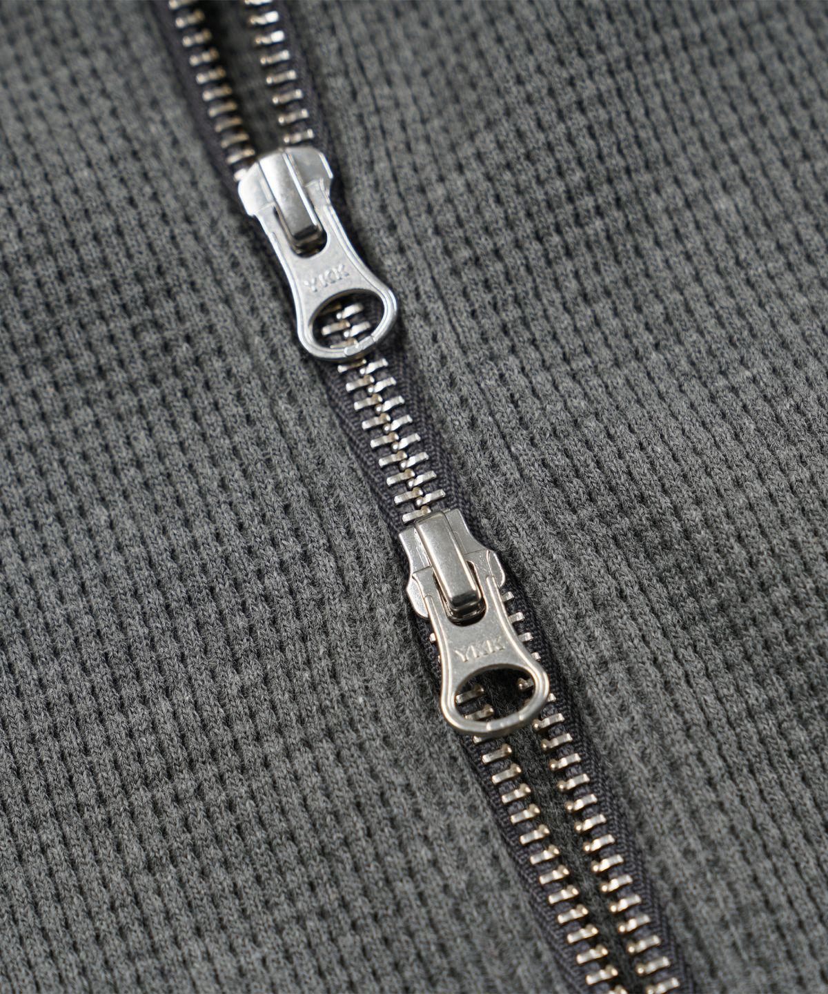 프리즘웍스(FRIZMWORKS) WAFFLE HOOD ZIP UP PARKA _ GRAY