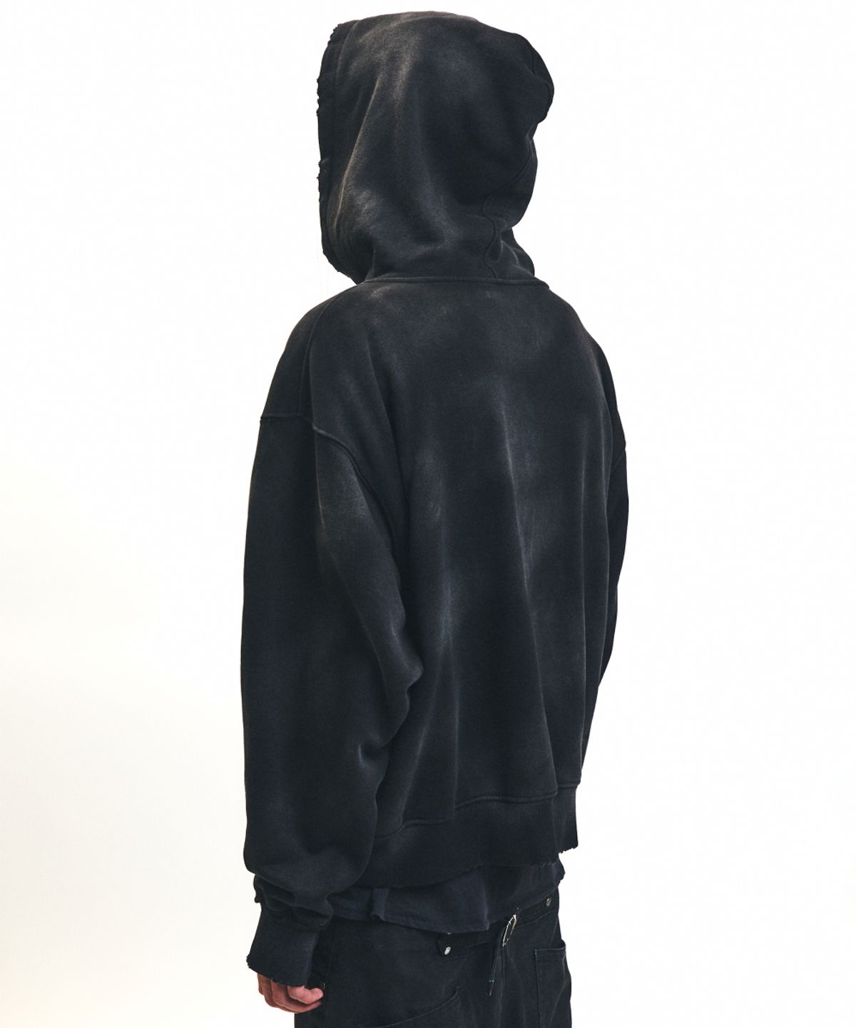 레어리티스(NINE RARITIES) Washed Frayed Zip Hoodie