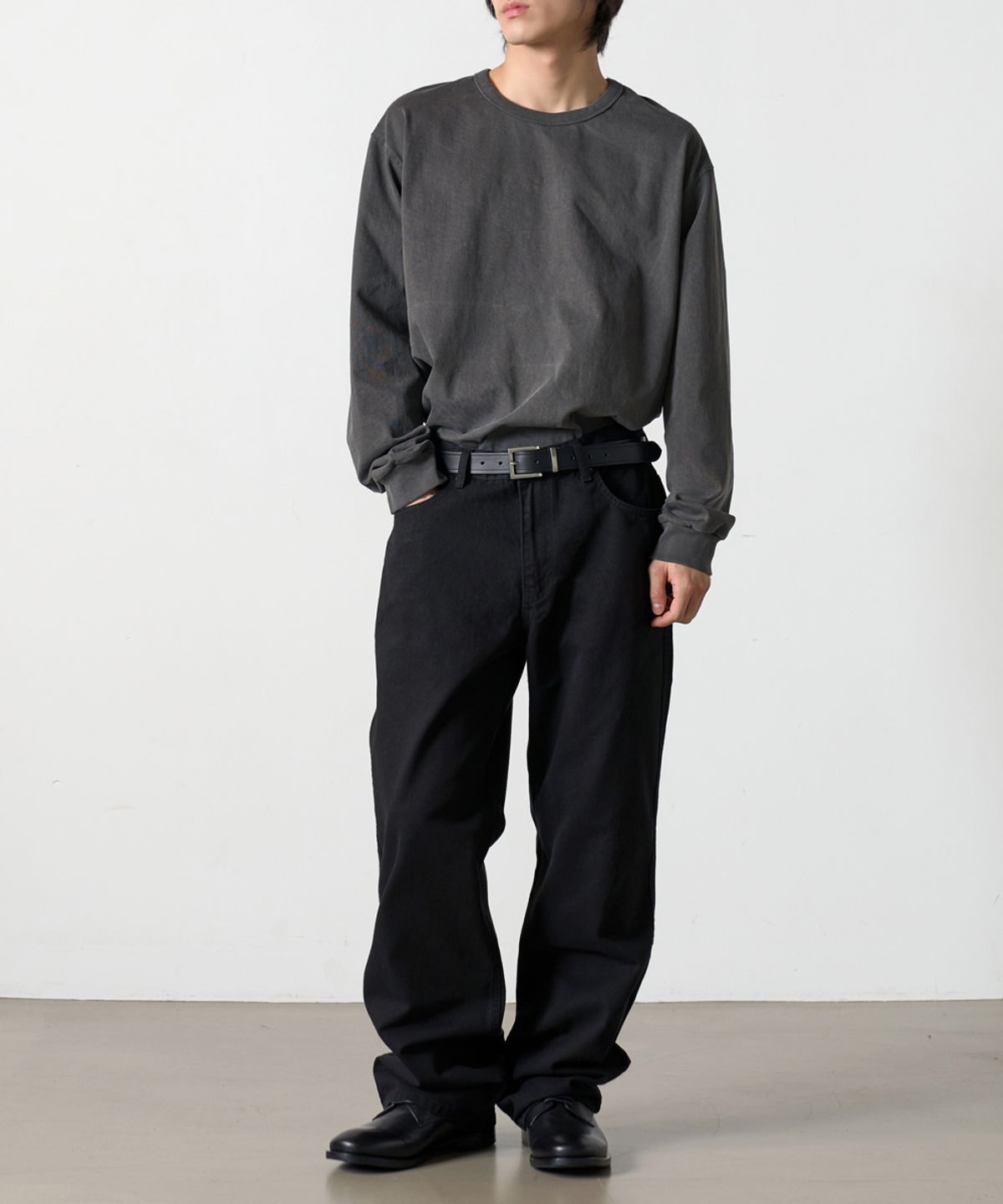덴메이드(DENMADE) DEN768 Raw Routine Wide Chino (Black)