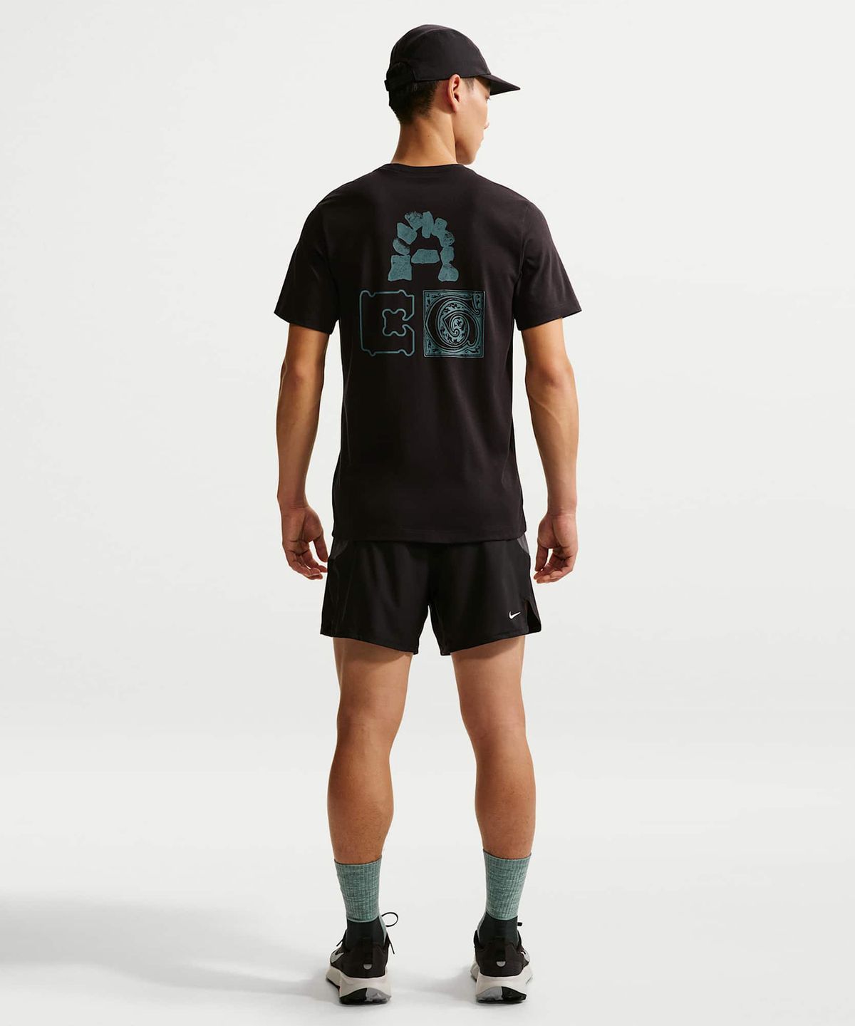 나이키(NIKE) ACG 드라이 핏 티셔츠 M - 블랙 / IH4417-010
