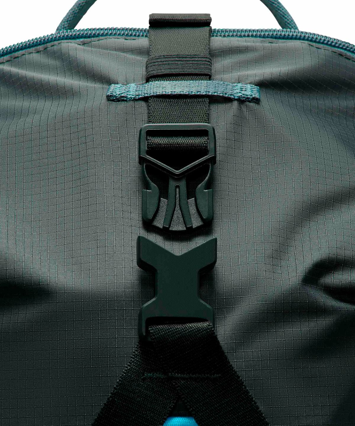 나이키(NIKE) ACG 데이맥스 백팩(25L) - 미네랄 슬레이트:블랙 스프루스:발틱 블루 / HJ8178-382
