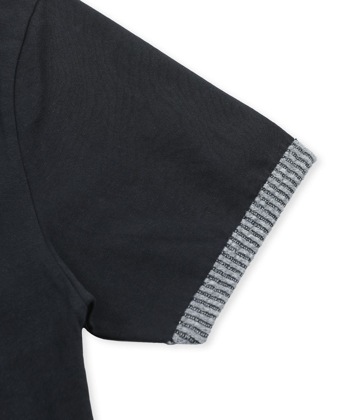 엑스톤즈(XTONZ) XTT156 투톤 리브드 크롭 링거 티셔츠 (BLACK)