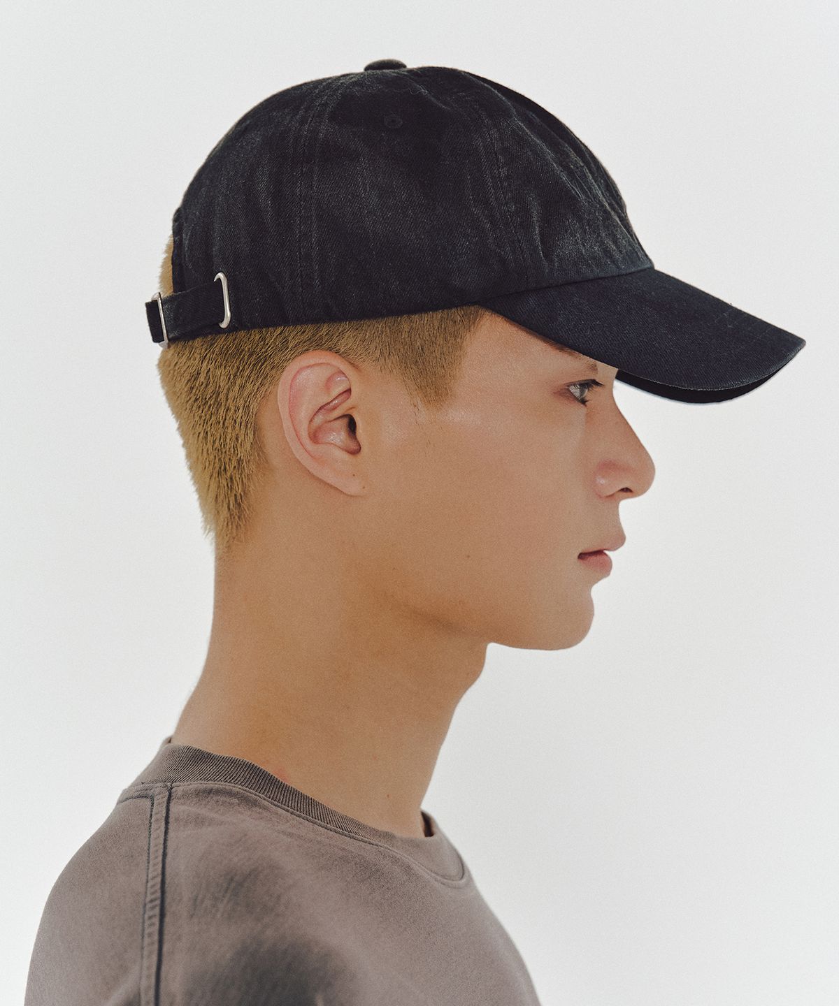 엠엠아이씨(MMIC) WORLD TOUR CAP (WASHED BLACK)