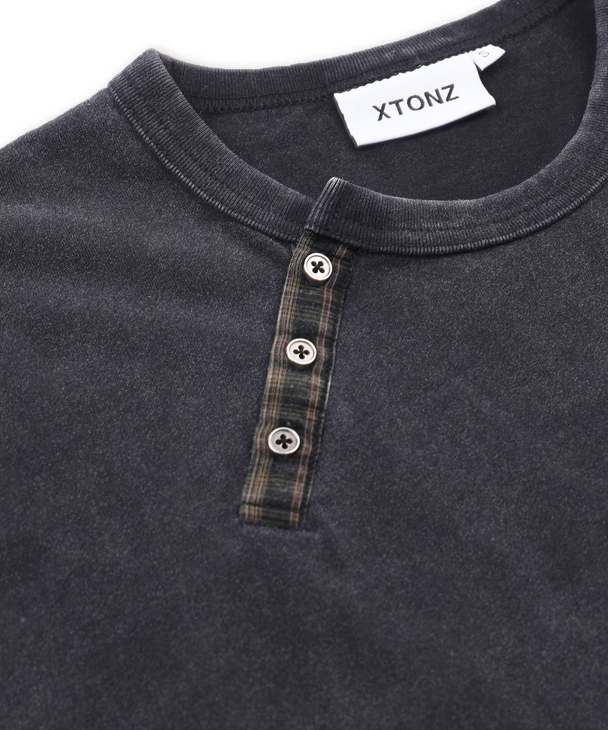 엑스톤즈(XTONZ) XTT154 체크 헨리넥 워싱 크롭 티셔츠 (BLACK)