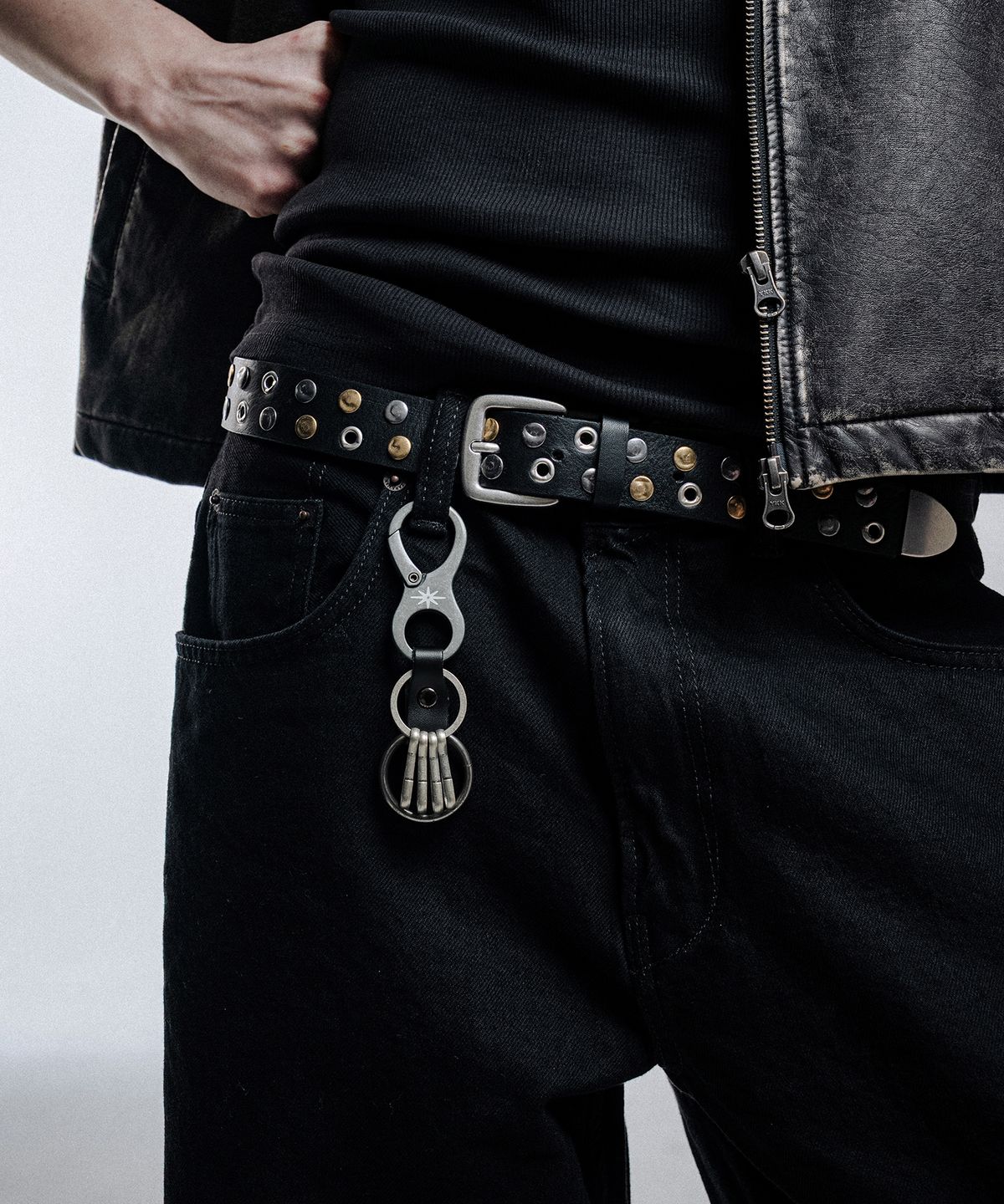 스칼렛또블랙(SCALETTOBLACK) RAM001 Infinity Loop Dual Hook Key Holder