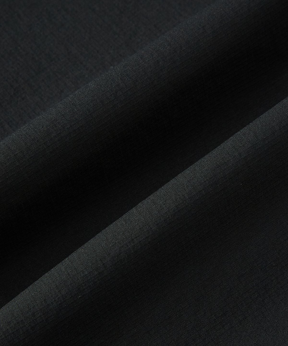 테일던(TAILDERN) Tech Woven Windbreaker Black