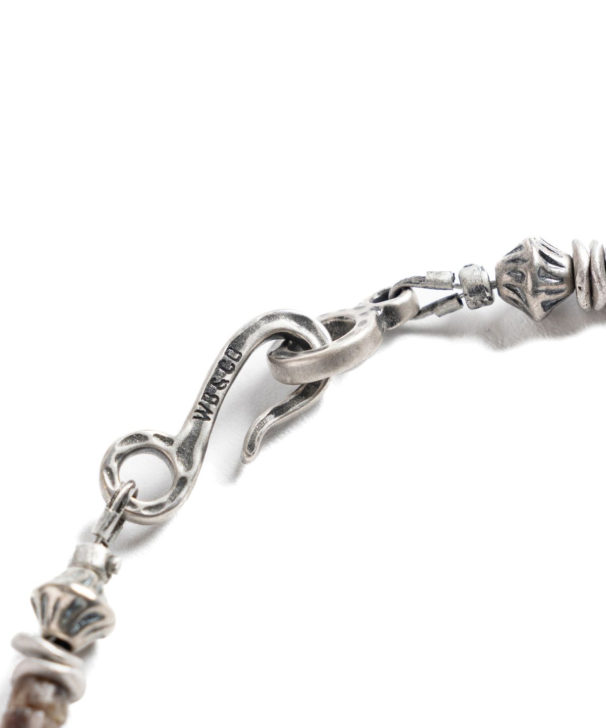 와일드 브릭스(WILD BRICKS) W25 STONE BEAD NECKLACE (black)