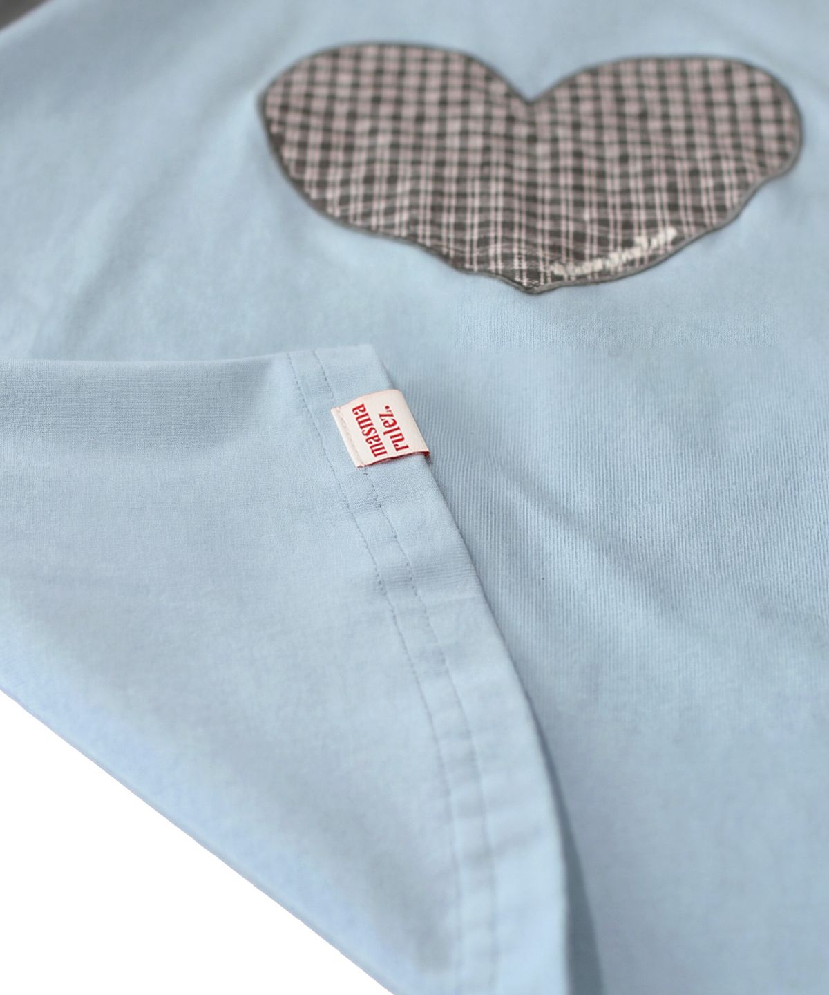 마스마룰즈 어패럴(MASMARULEZ APPAREL) Heart Applique Raglan Long Sleeve_Sky Blue