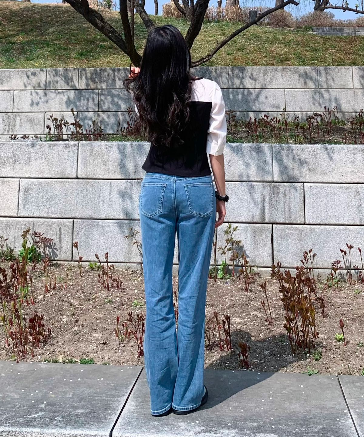 로엠(ROEM) 스트레이트 데님 RMTJG24G11