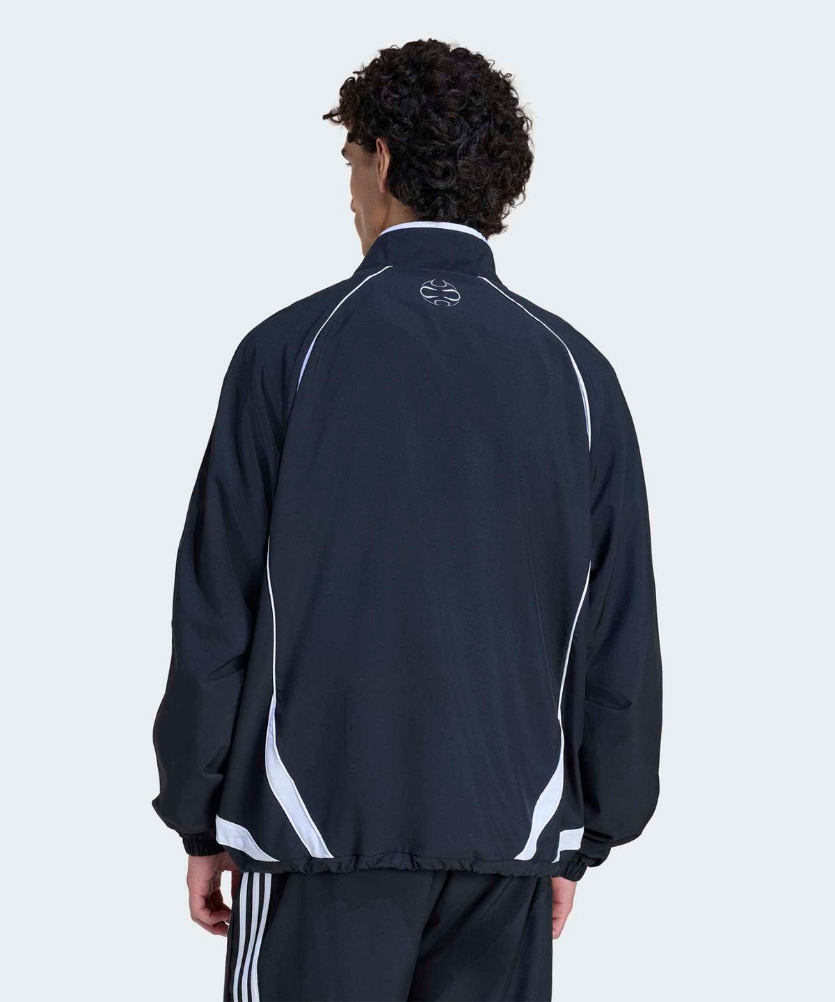 아디다스(ADIDAS) 팀가이스트 하프 지퍼 스웨트셔츠 - 블랙:화이트 / KE2762