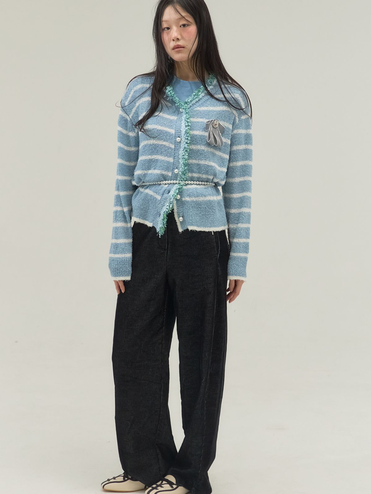 쏘리, 투 머치 러브(SORRY, TOO MUCH LOVE) Fringe Trim Marine Knit Cardigan_Sky Blue