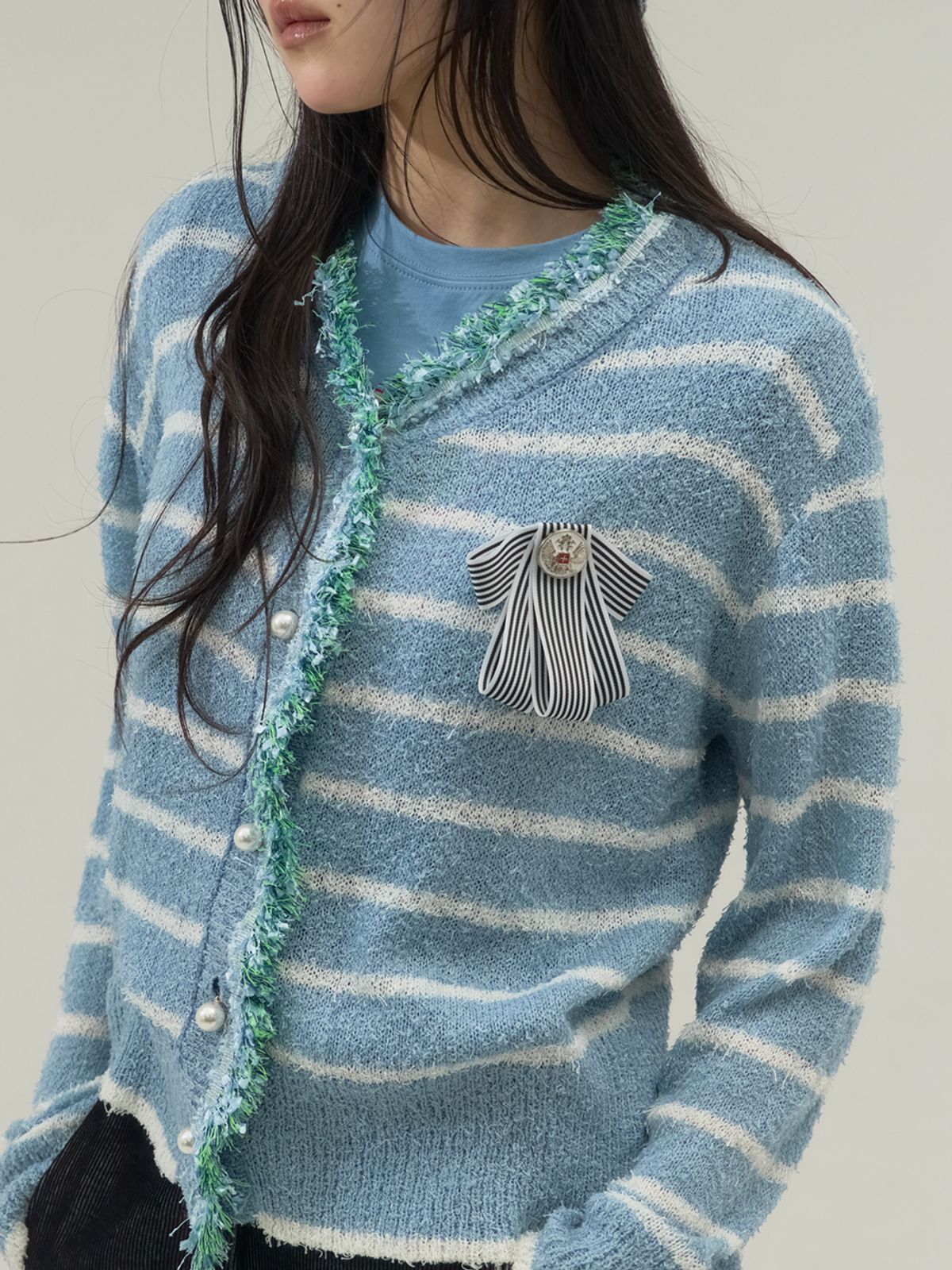 쏘리, 투 머치 러브(SORRY, TOO MUCH LOVE) Fringe Trim Marine Knit Cardigan_Sky Blue