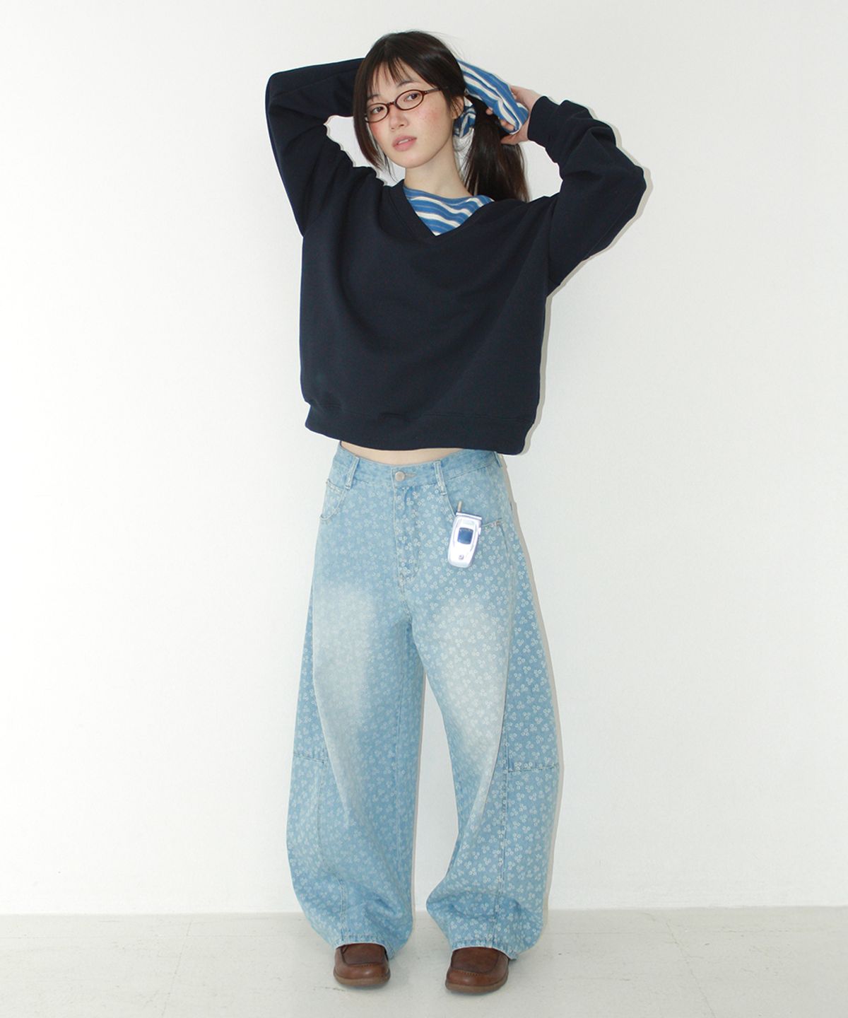 론론(RONRON) RRAC V NECK OVER FIT SWEATSHIRT NAVY