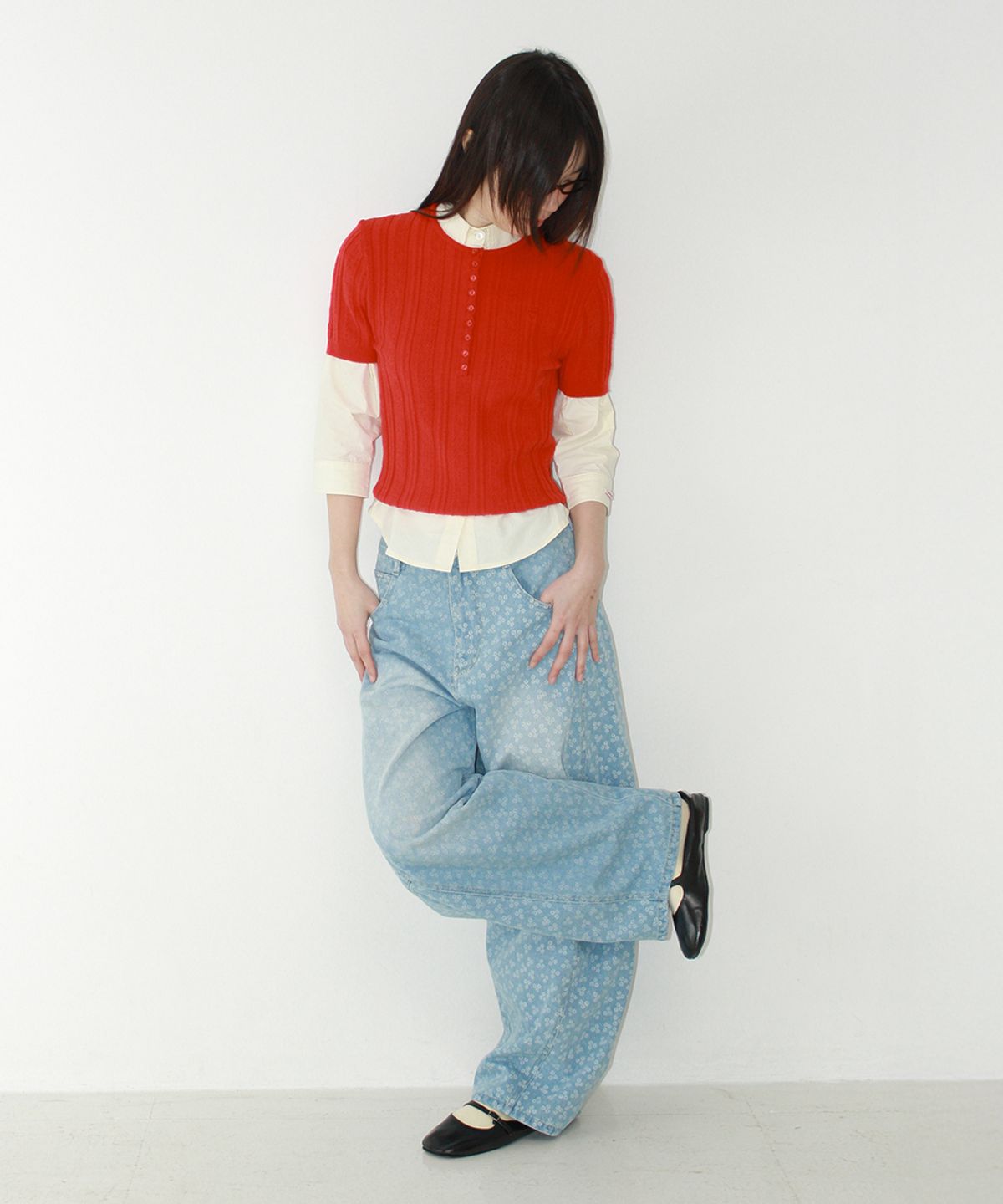 론론(RONRON) BUTTON POINT SLIM SHORT SLEEVE KNIT RED