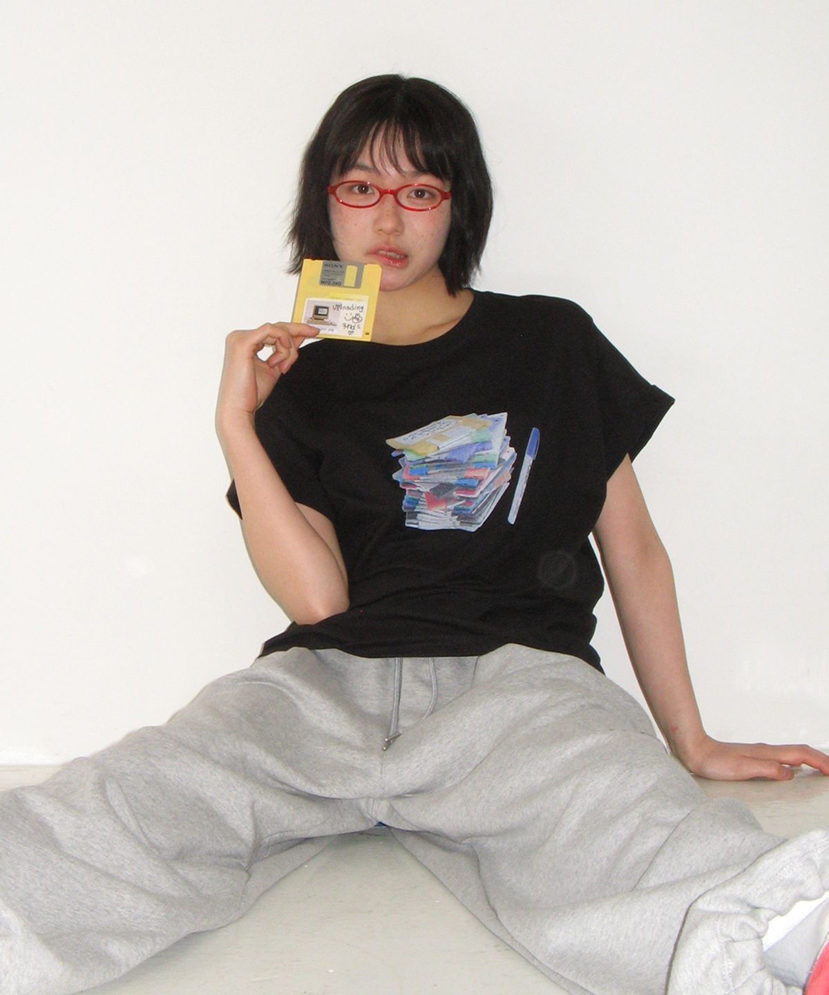 론론(RONRON) FLOPPY DISK BASIC FIT T SHIRT BLACK