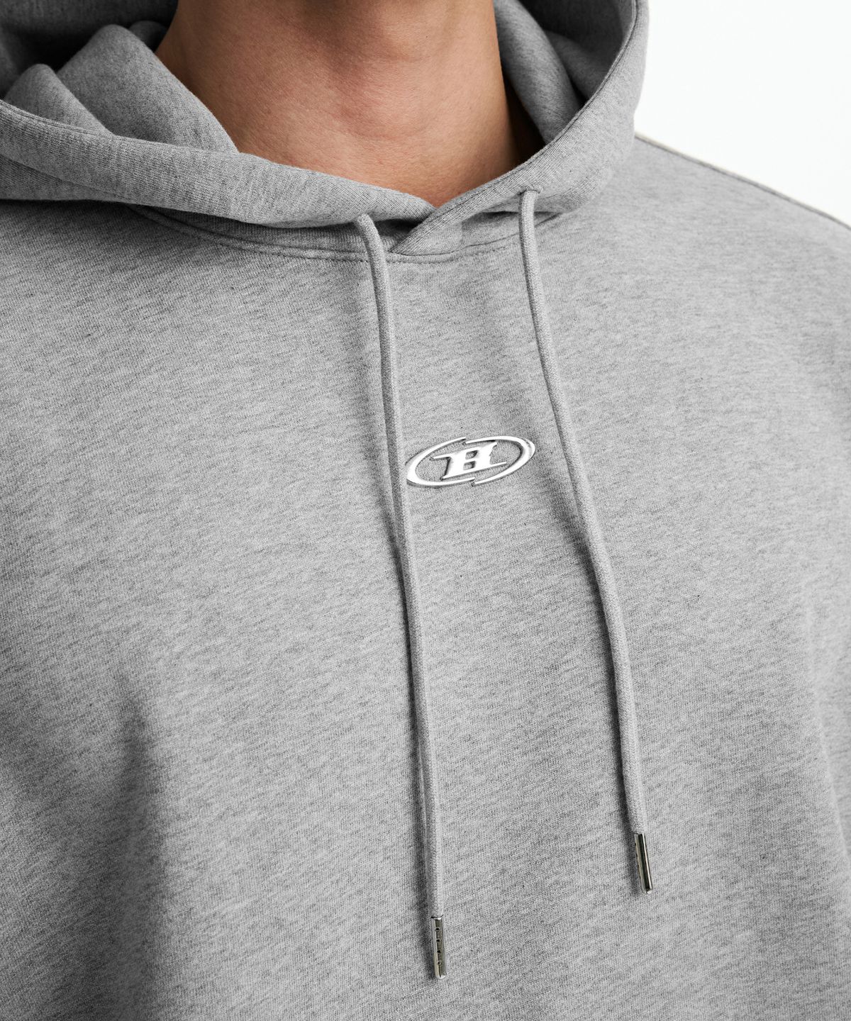 본투윈(BORN TO WIN) CHROME B HOODIE [MELANGE GREY]