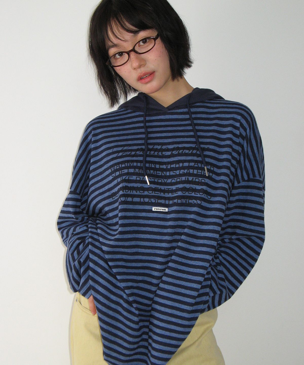 론론(RONRON) STRIPE BLOCKING HOOD LONG SLEEVE NAVY BLUE