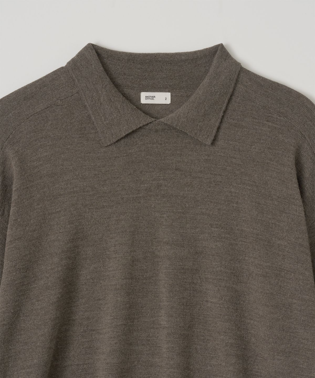 어나더 오피스(ANOTHER OFFICE) Soutien Collar Knit Pullover (Earth)