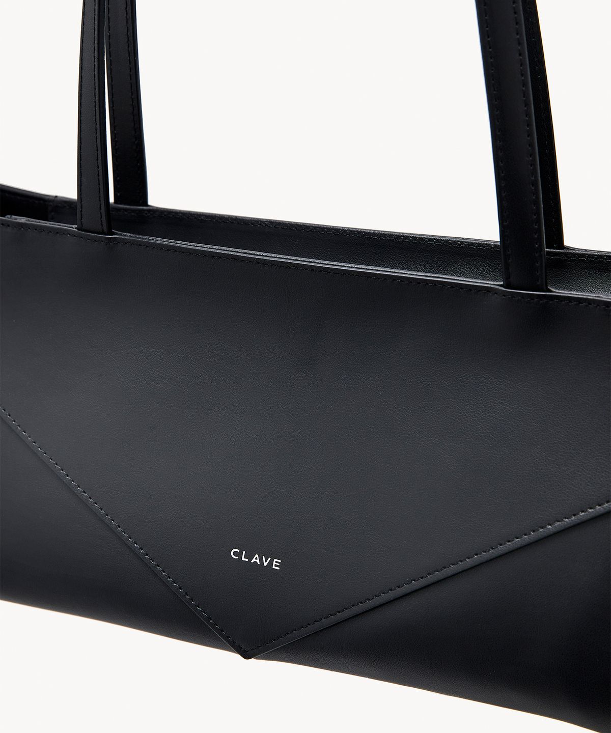끌라베(CLAVE) 시에나 블랙 토트백 (SIENNA Black Tote Bag)