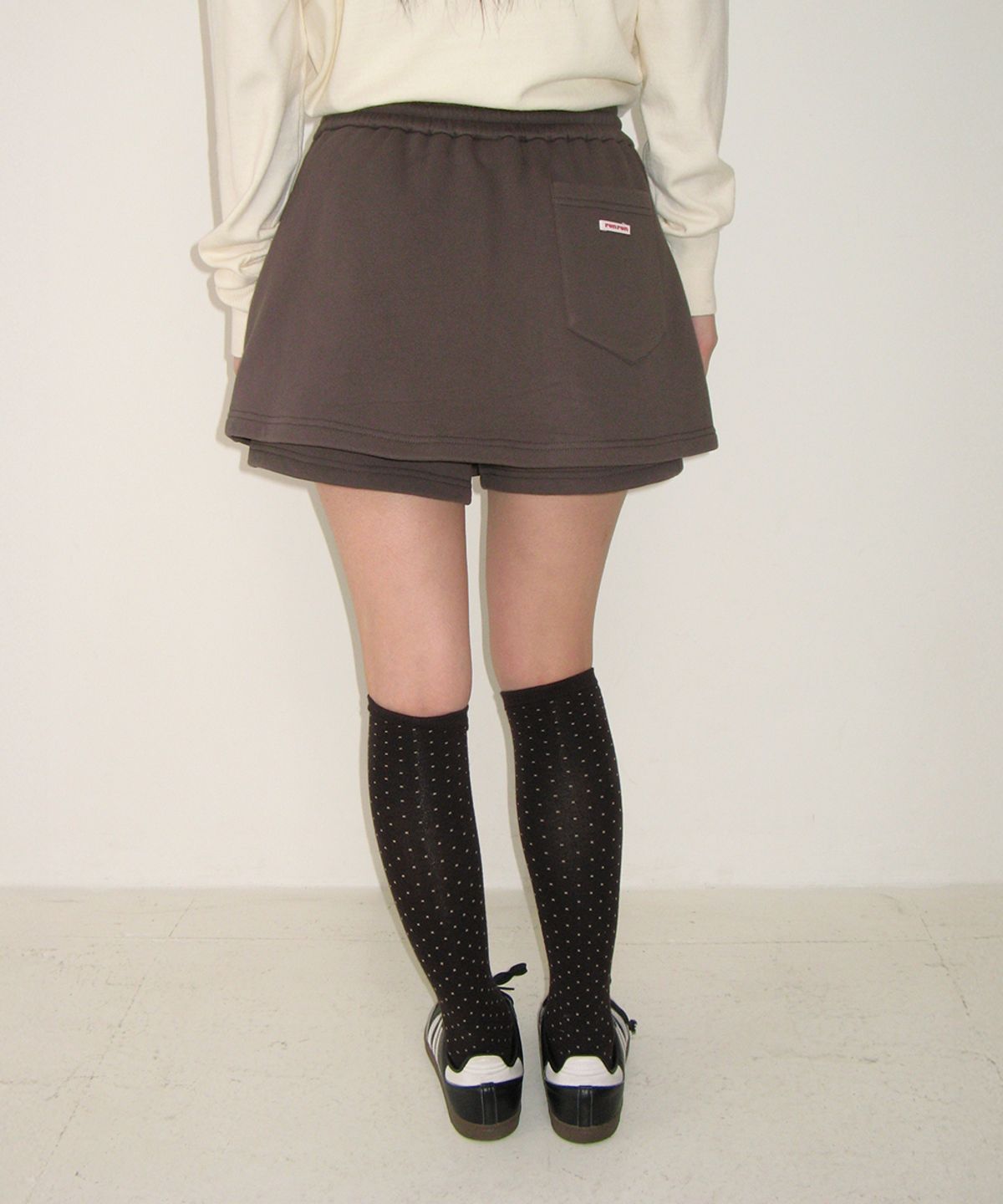 론론(RONRON) FRONT POCKET SKIRT PANTS CHARCOAL
