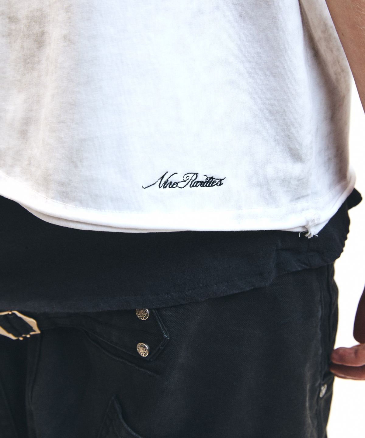 레어리티스(NINE RARITIES) Washed Cut Tee