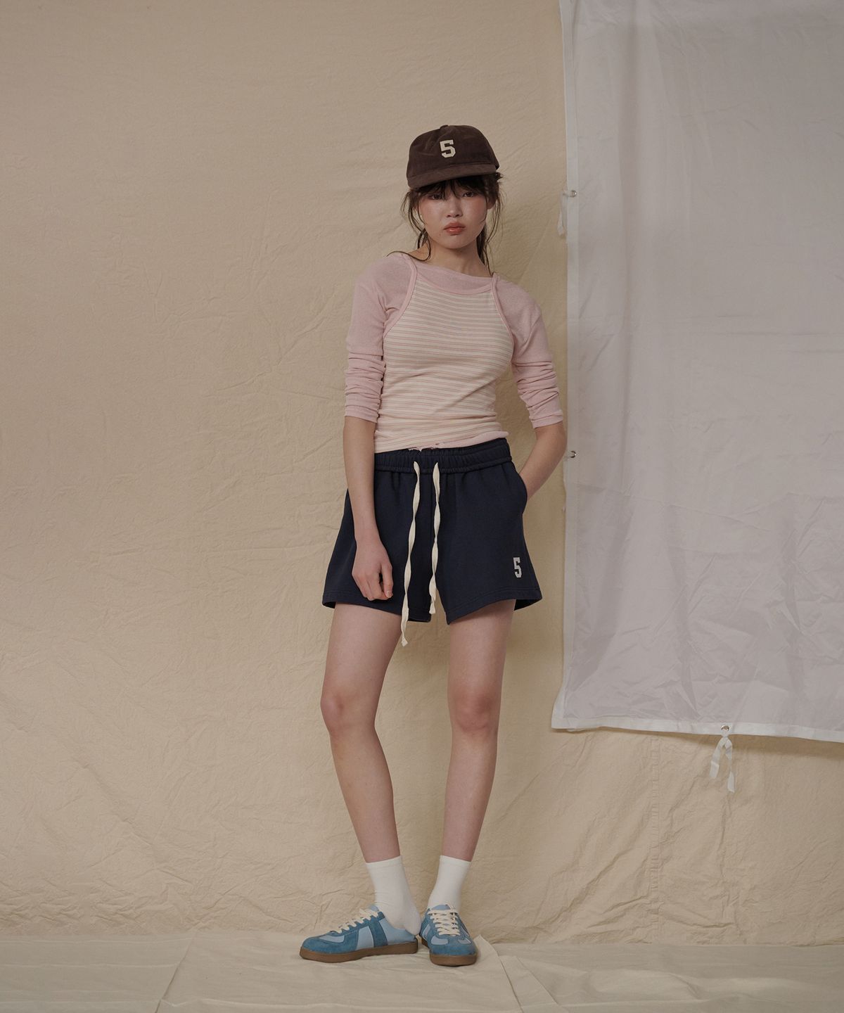 오끼뜨(OGGITT) 5 하프 스웻 팬츠 네이비