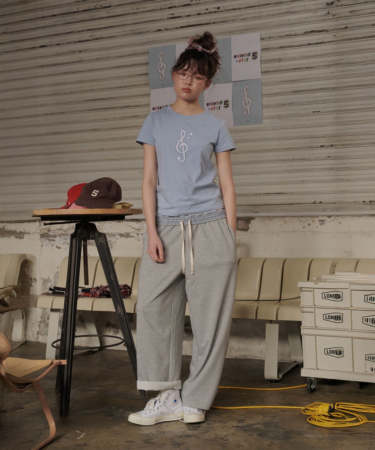 오끼뜨(OGGITT) 음표 티셔츠 소라