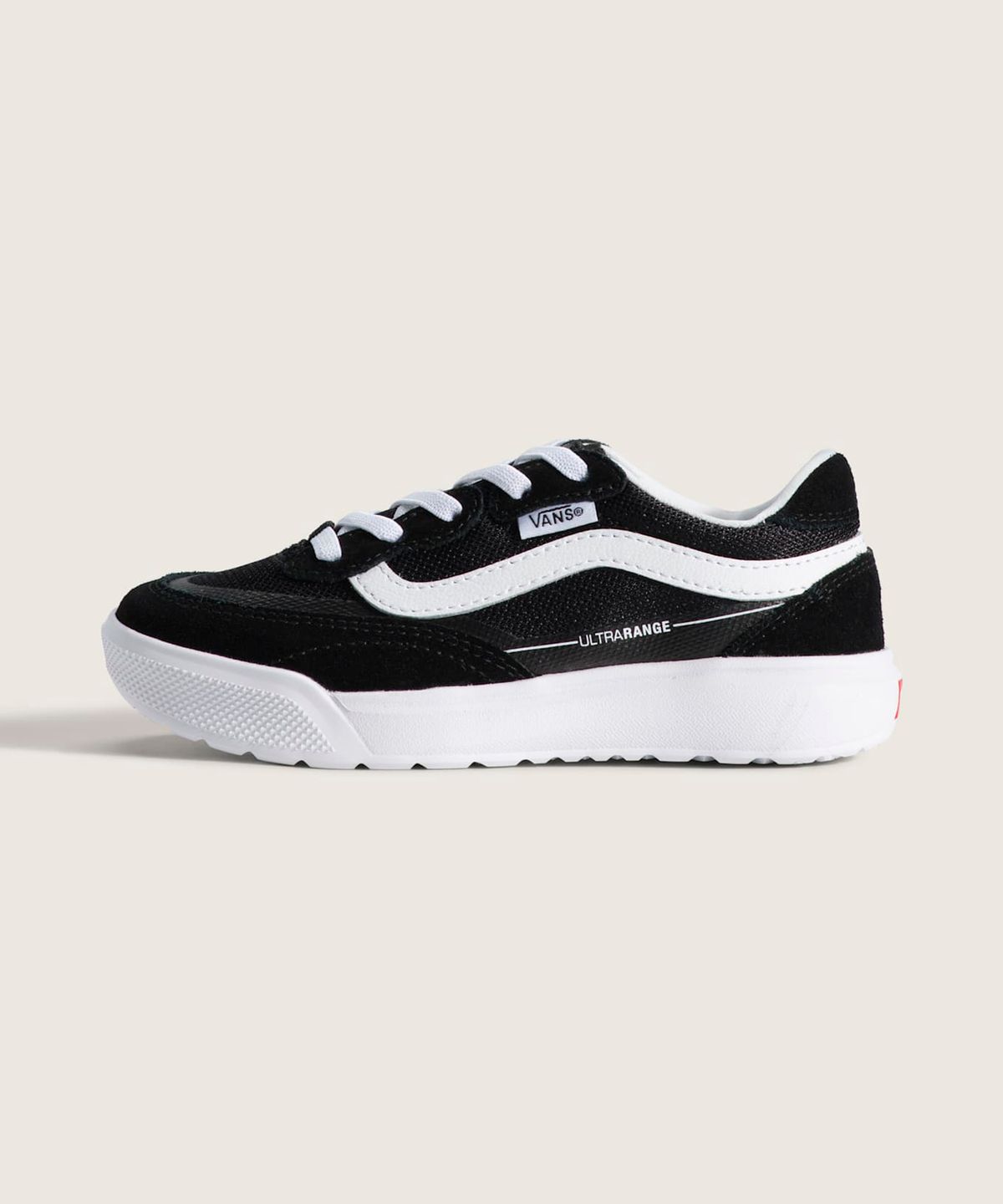 반스 키즈(VANS KIDS) 울트라 레인지 2.0 SE 키즈 - 블랙화이트 / VN000EDKBA21