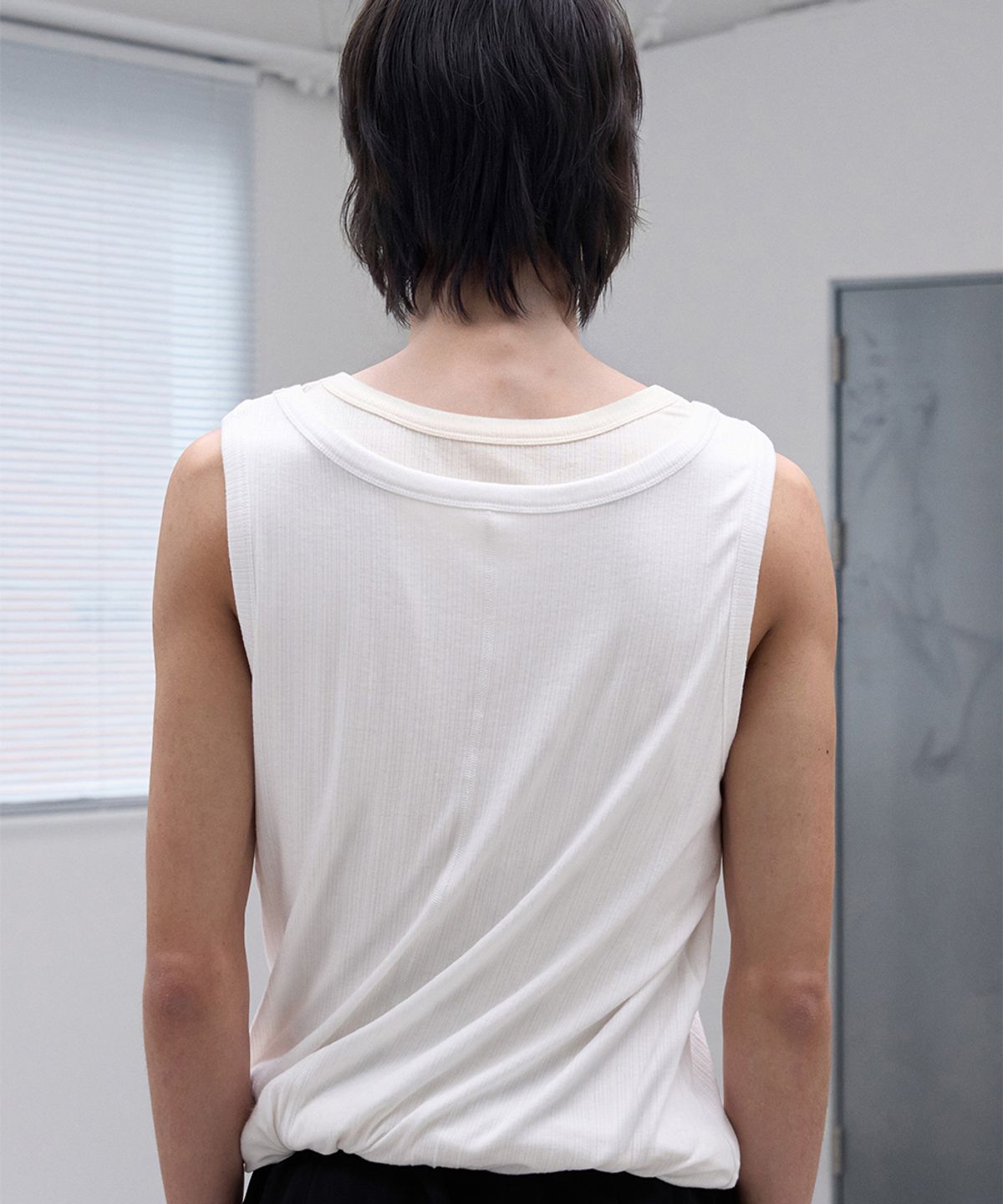 폼리쉬(FORMLICH) TWIST SLEEVELESS / WHITE & IVORY