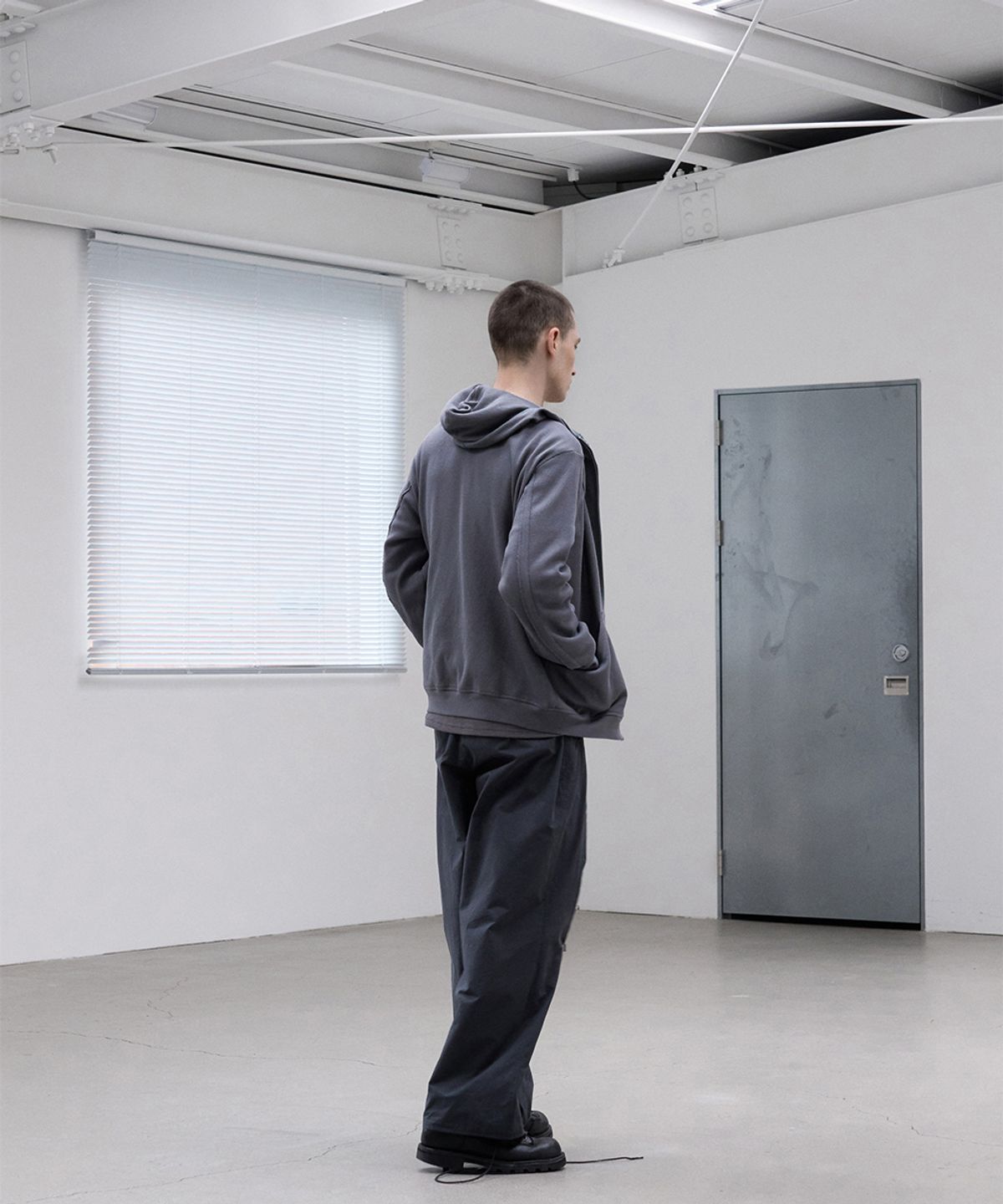 폼리쉬(FORMLICH) CABLE HOODIE ZIPUP / CHARCOAL