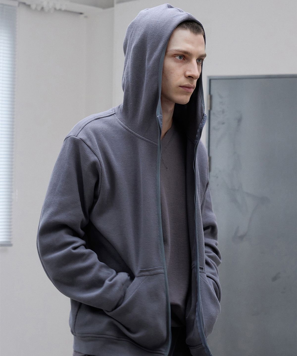 폼리쉬(FORMLICH) CABLE HOODIE ZIPUP / CHARCOAL
