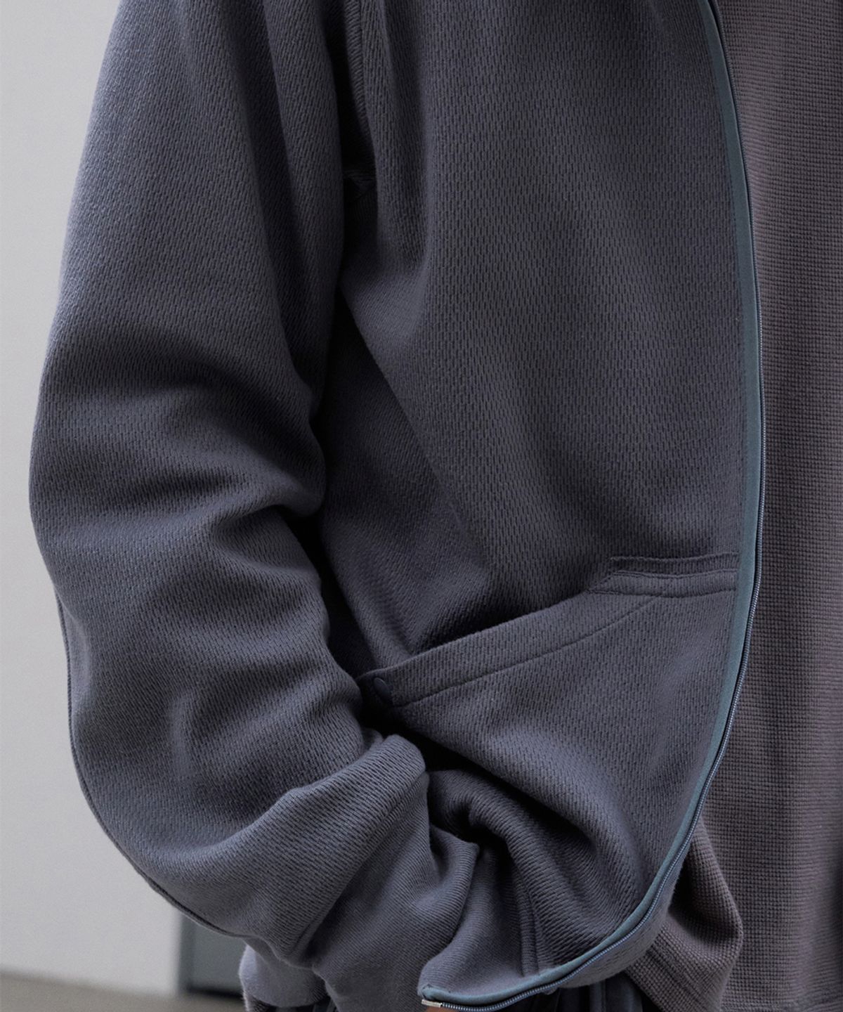 폼리쉬(FORMLICH) CABLE HOODIE ZIPUP / CHARCOAL