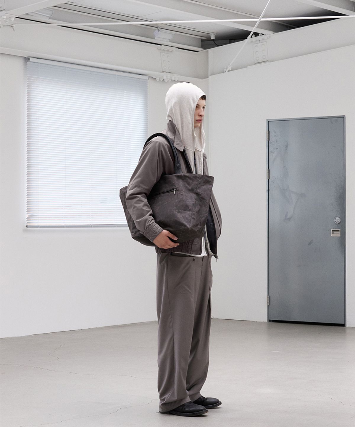 폼리쉬(FORMLICH) HARRINGTON JACKET / TAUPE