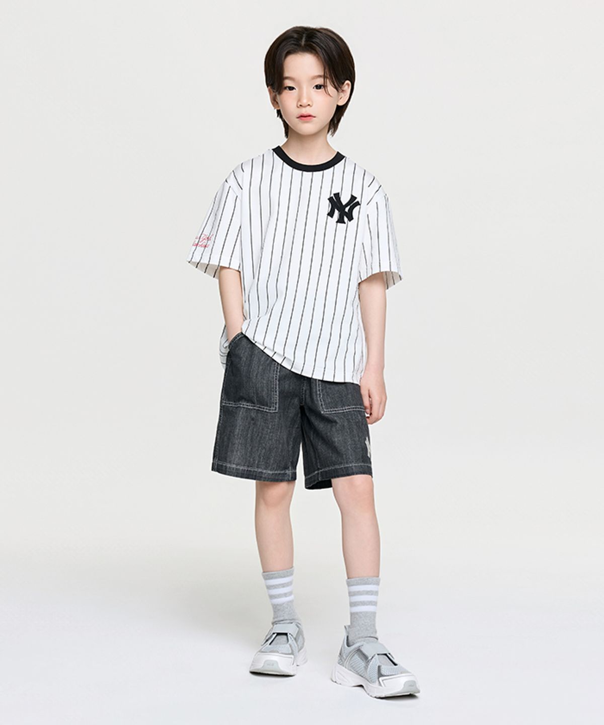 엠엘비 키즈(MLB KIDS) 스트릿 베이직 스트라이프 데님 티셔츠세트 NY (L.Grey)