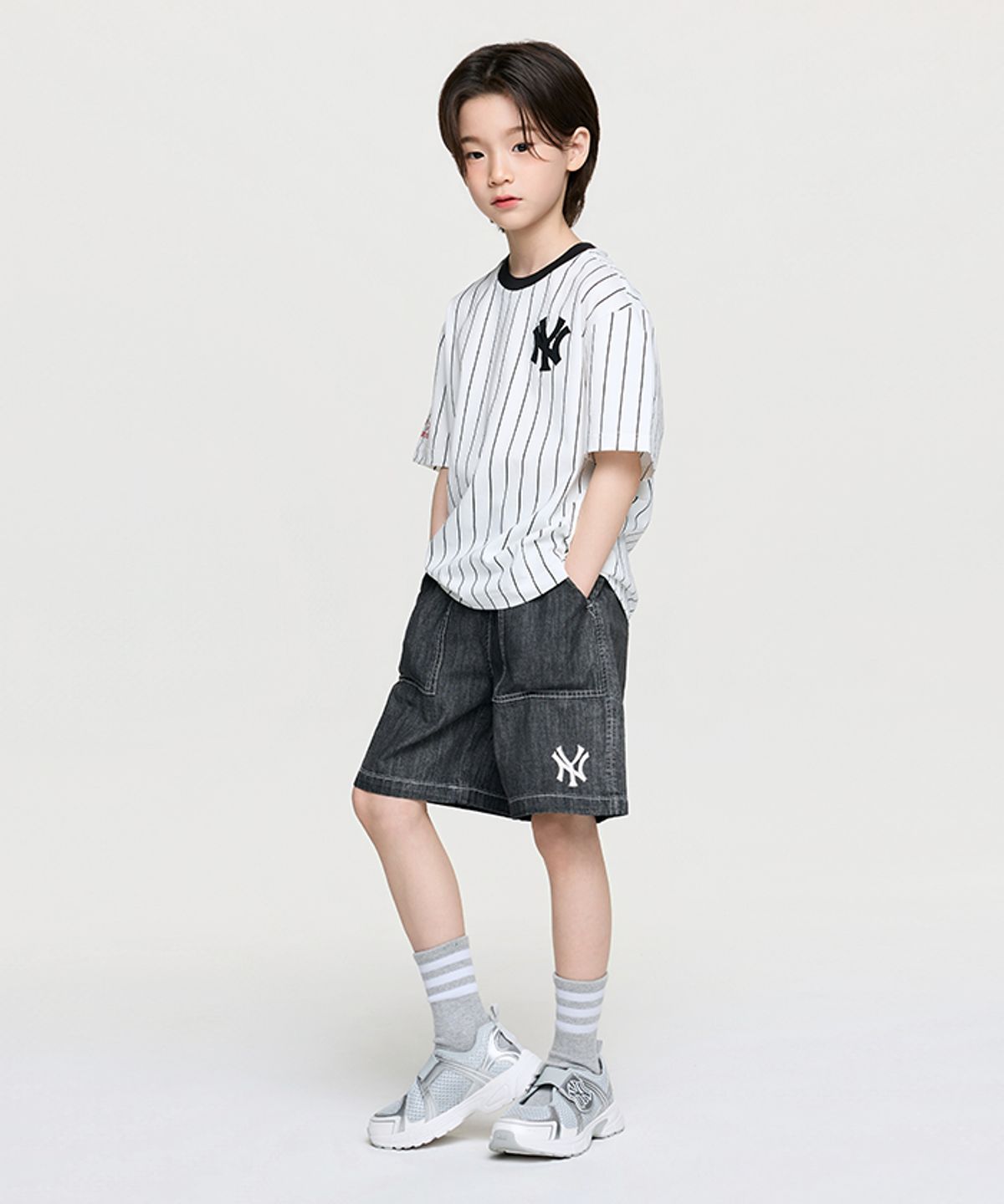 엠엘비 키즈(MLB KIDS) 스트릿 베이직 스트라이프 데님 티셔츠세트 NY (L.Grey)
