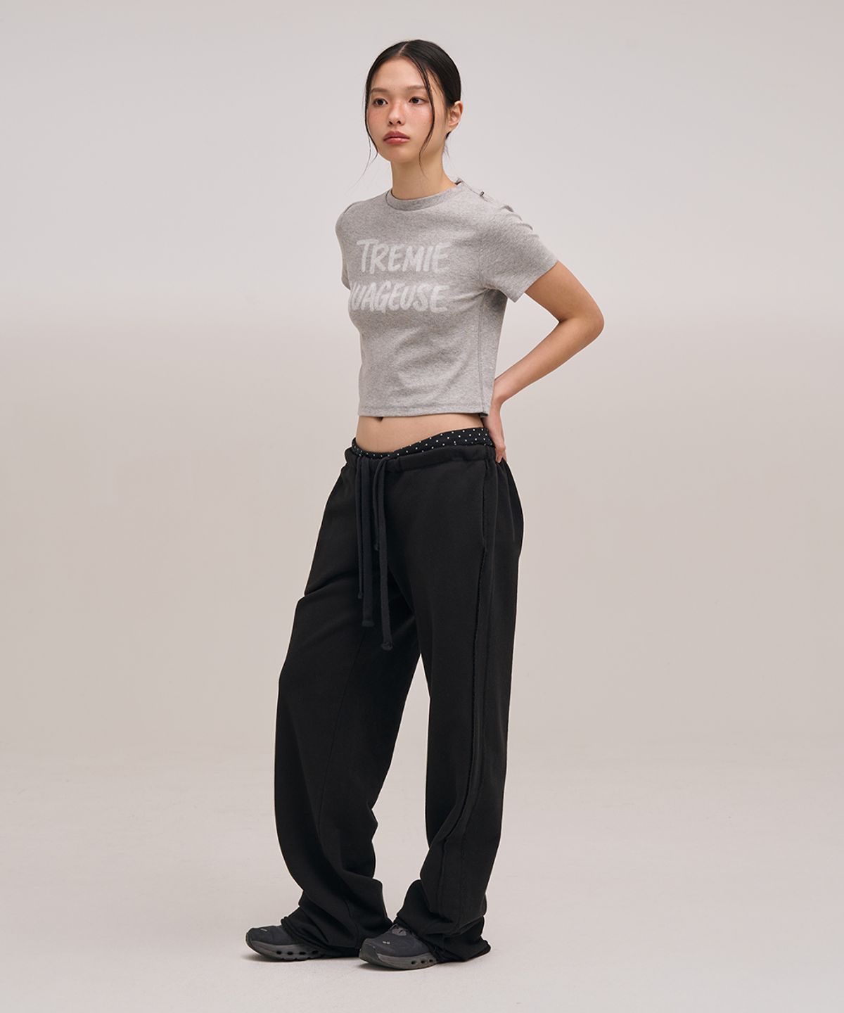 졸리앙볼(JOLIEENVOL) SLIM FIT  SHORT SLEEVE (GREY)