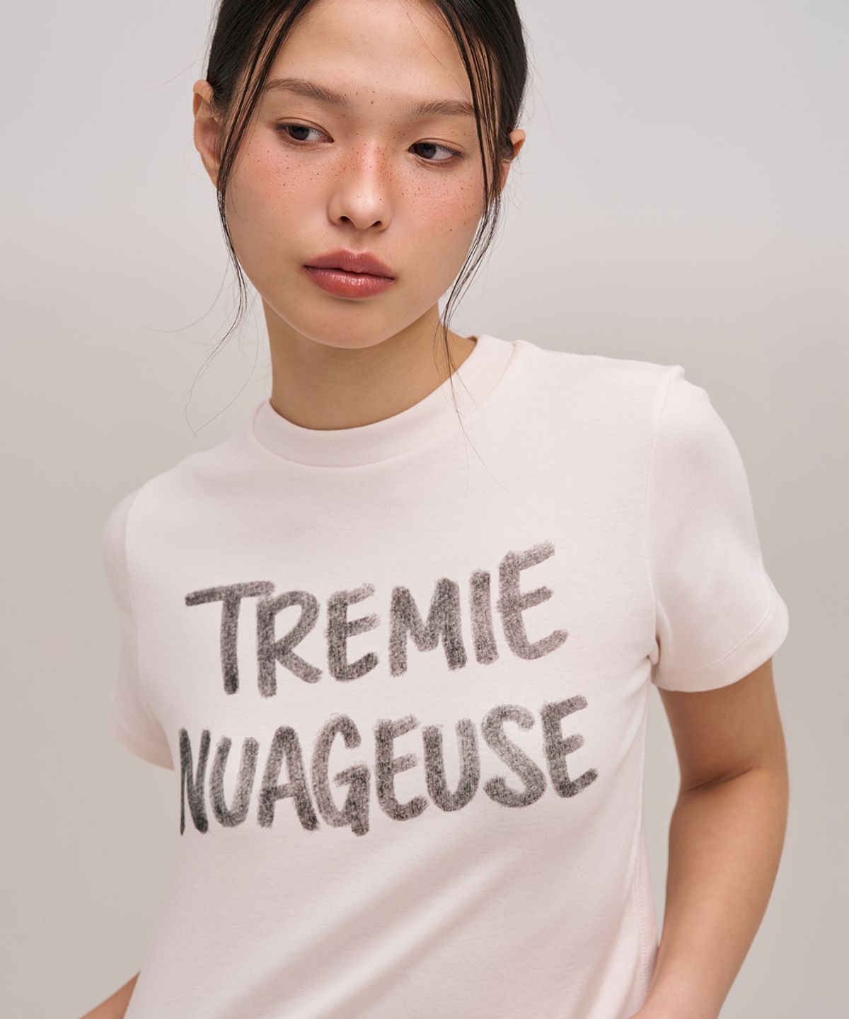 졸리앙볼(JOLIEENVOL) SLIM FIT  SHORT SLEEVE (CREAM)