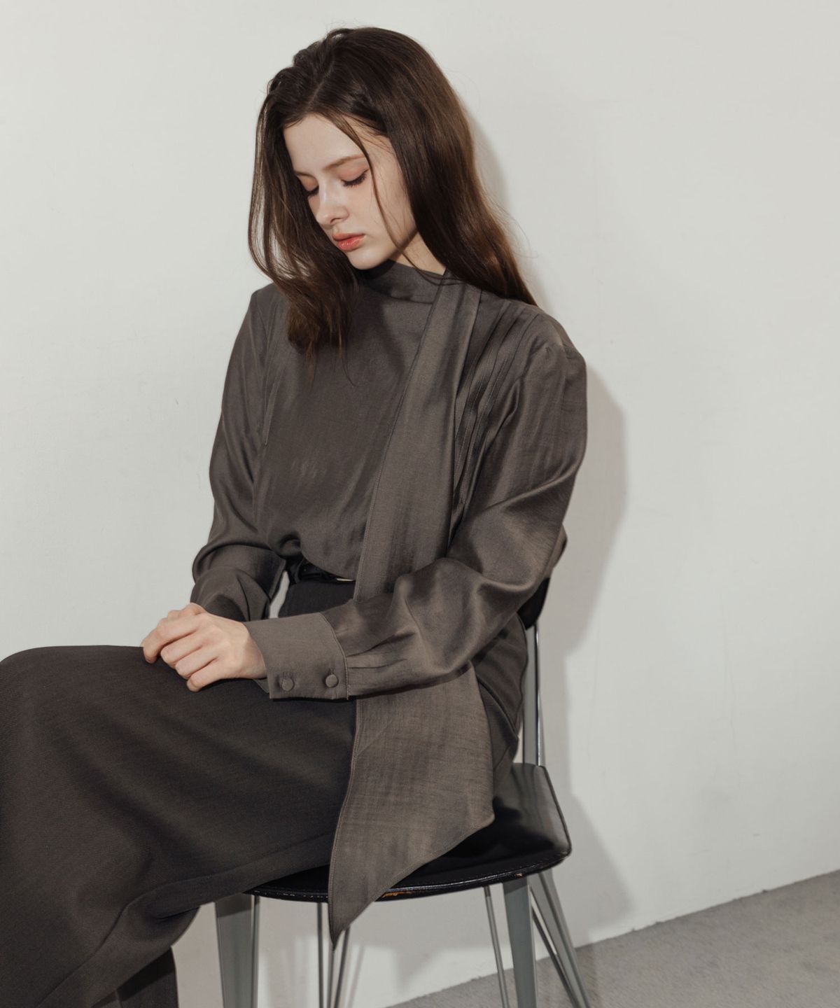 로트르드민(LAUTREDE MIN) Page Tied Blouse