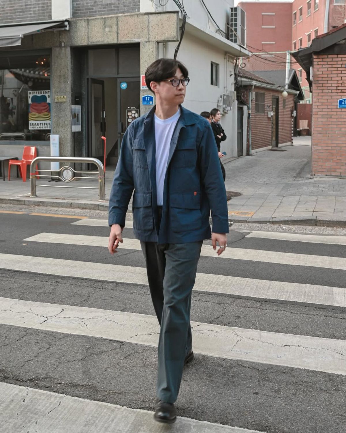 유니버셜 오버롤(UNIVERSAL OVERALL) UO GARMENT FATIGUE JACKET NAVY