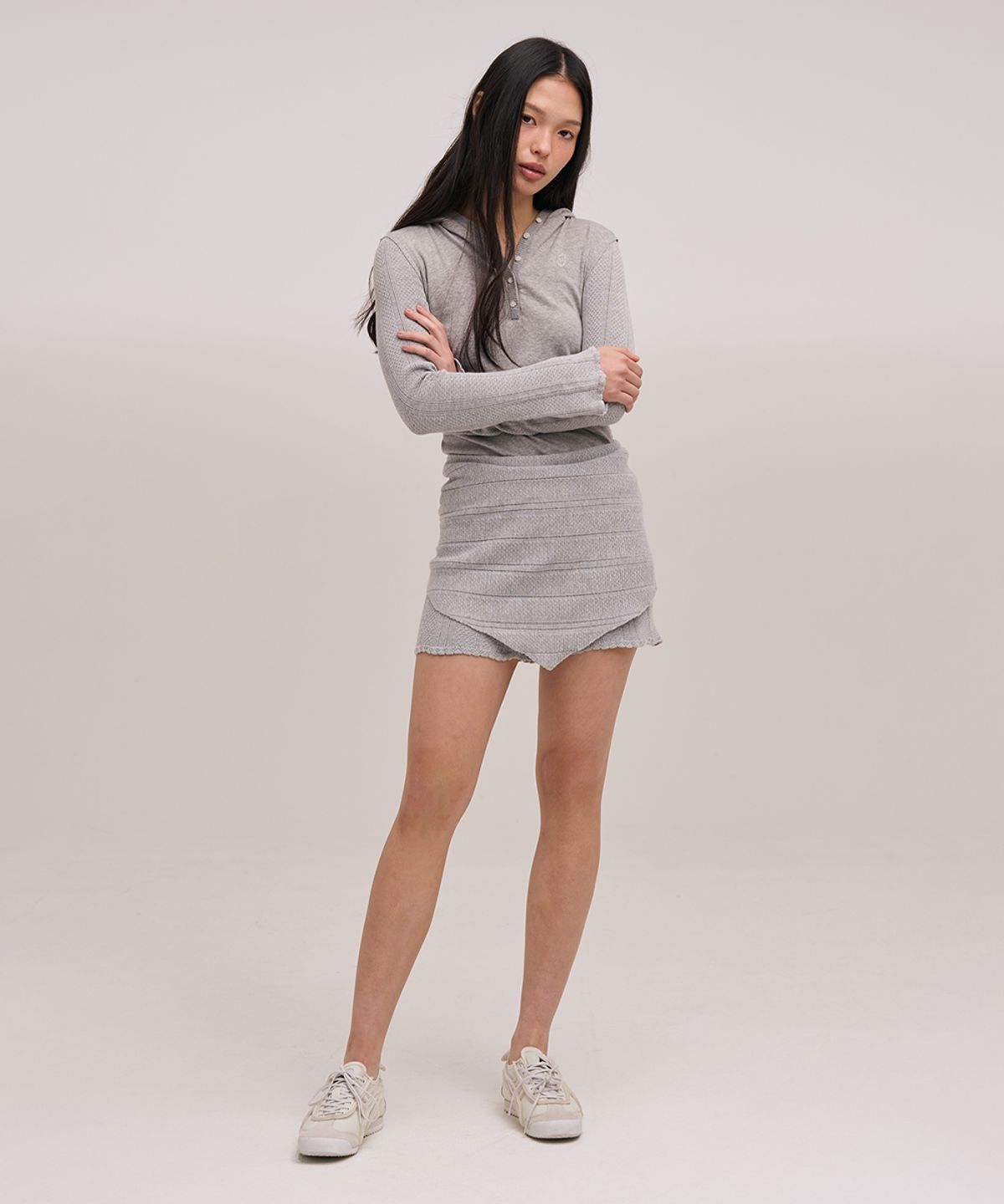 졸리앙볼(JOLIEENVOL) POINTELLE SLIM-FIT HOODIE (GREY)